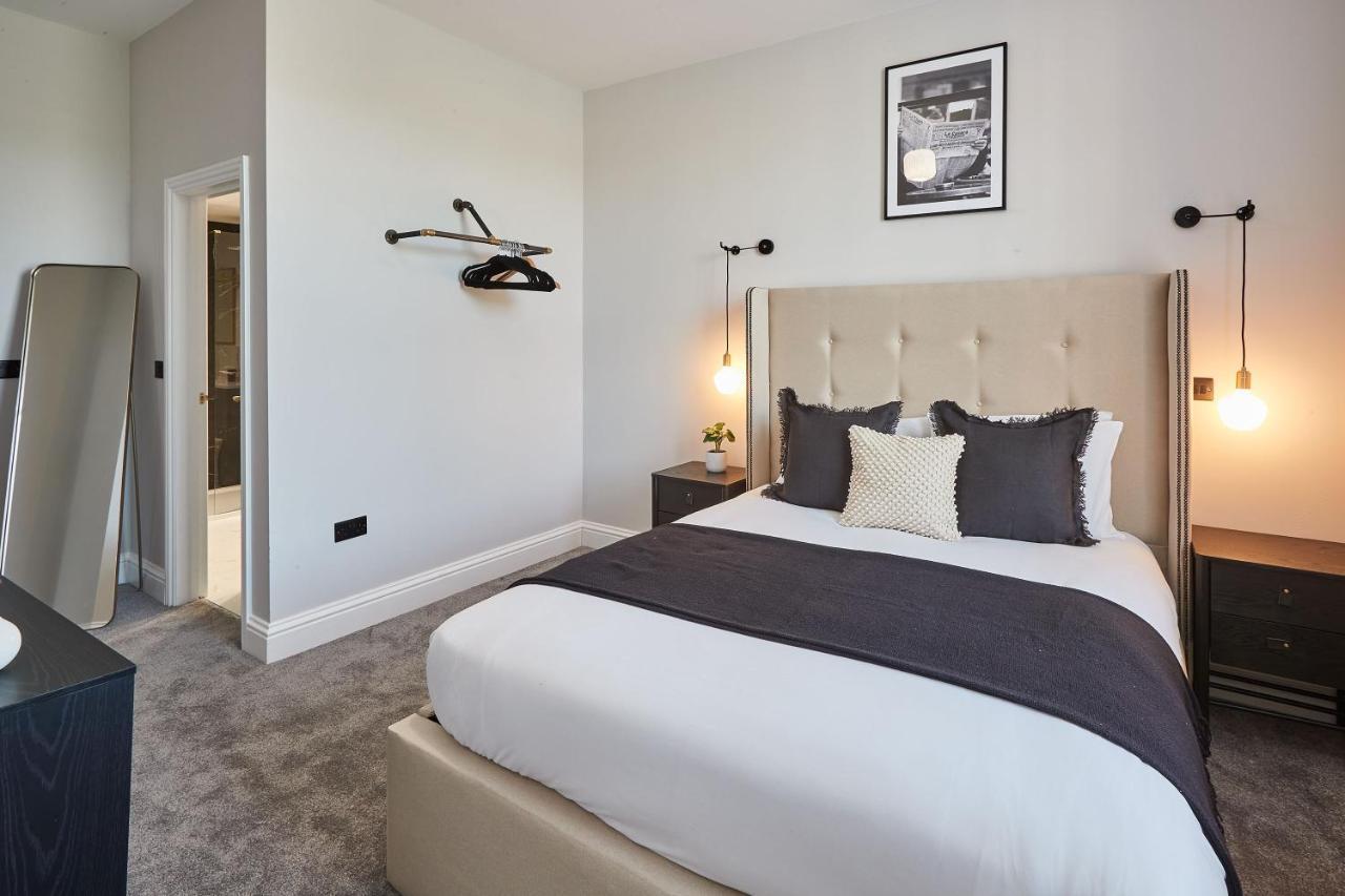 Host & Stay - Parkside Villa 해러게이트 외부 사진